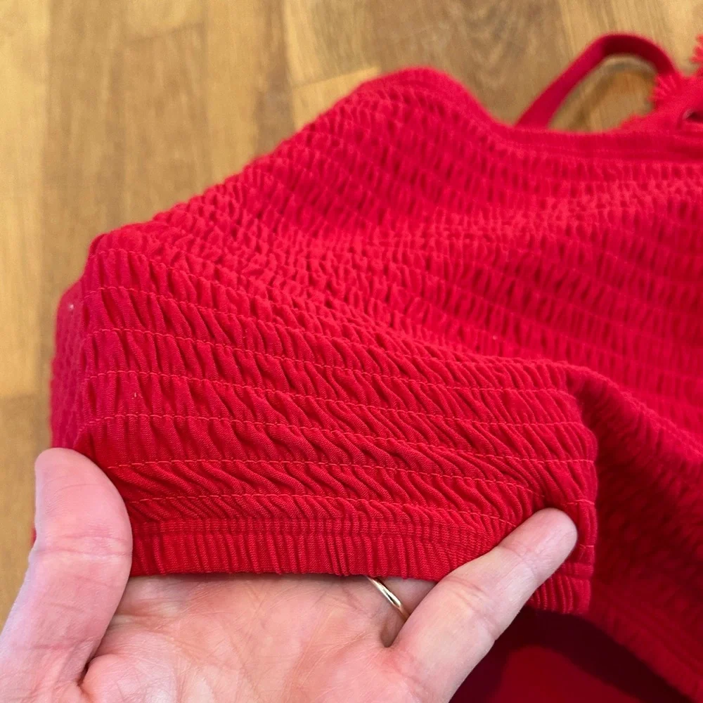 *last chance* No Boundaries | Women. Red Lace Cropped Tank Top - Picture 11 of 13